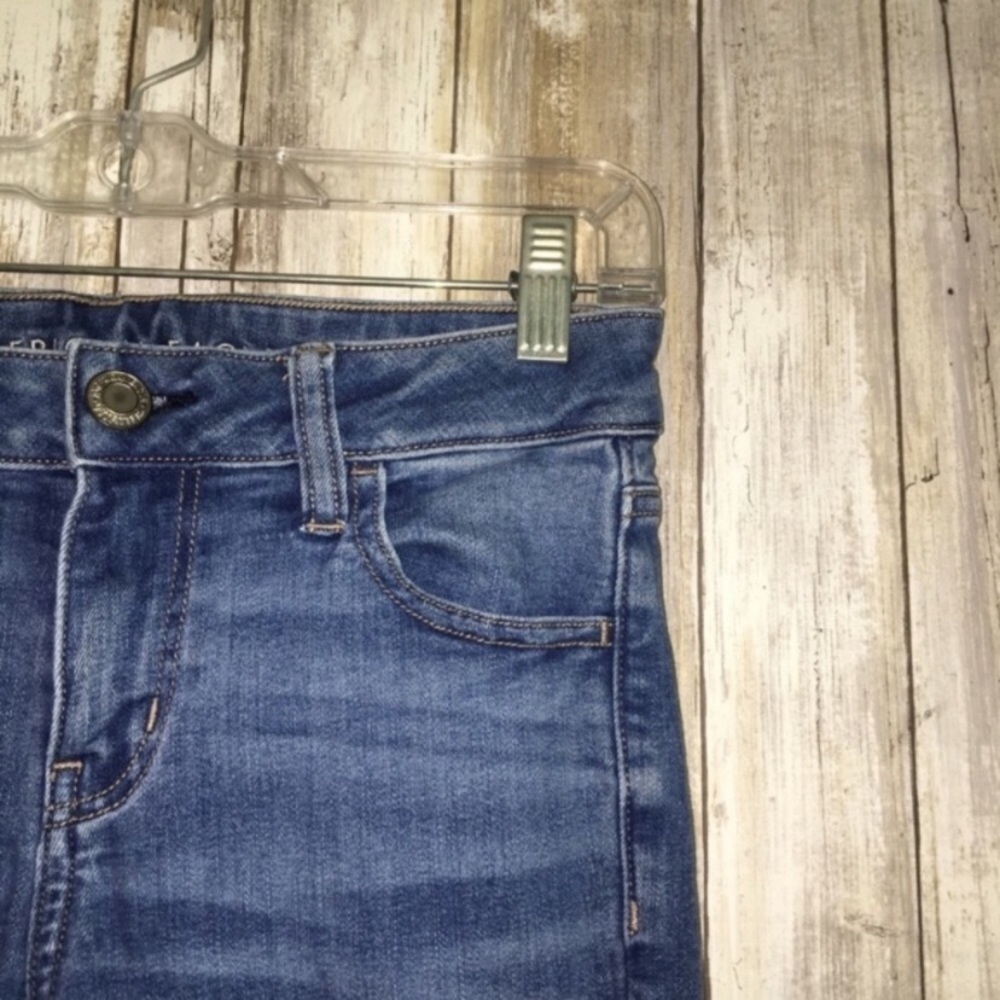 American Eagle Medium Wash Ne(x)t Level Stretch Jegging - Picture 3 of 6